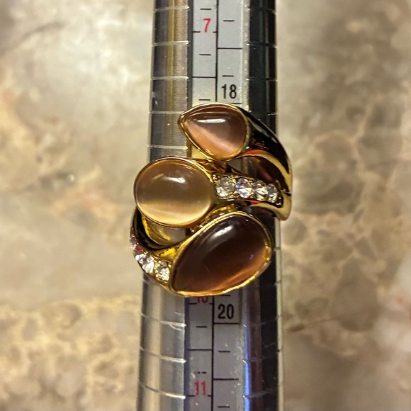 Two Ring Bundle - Picture 6 of 8